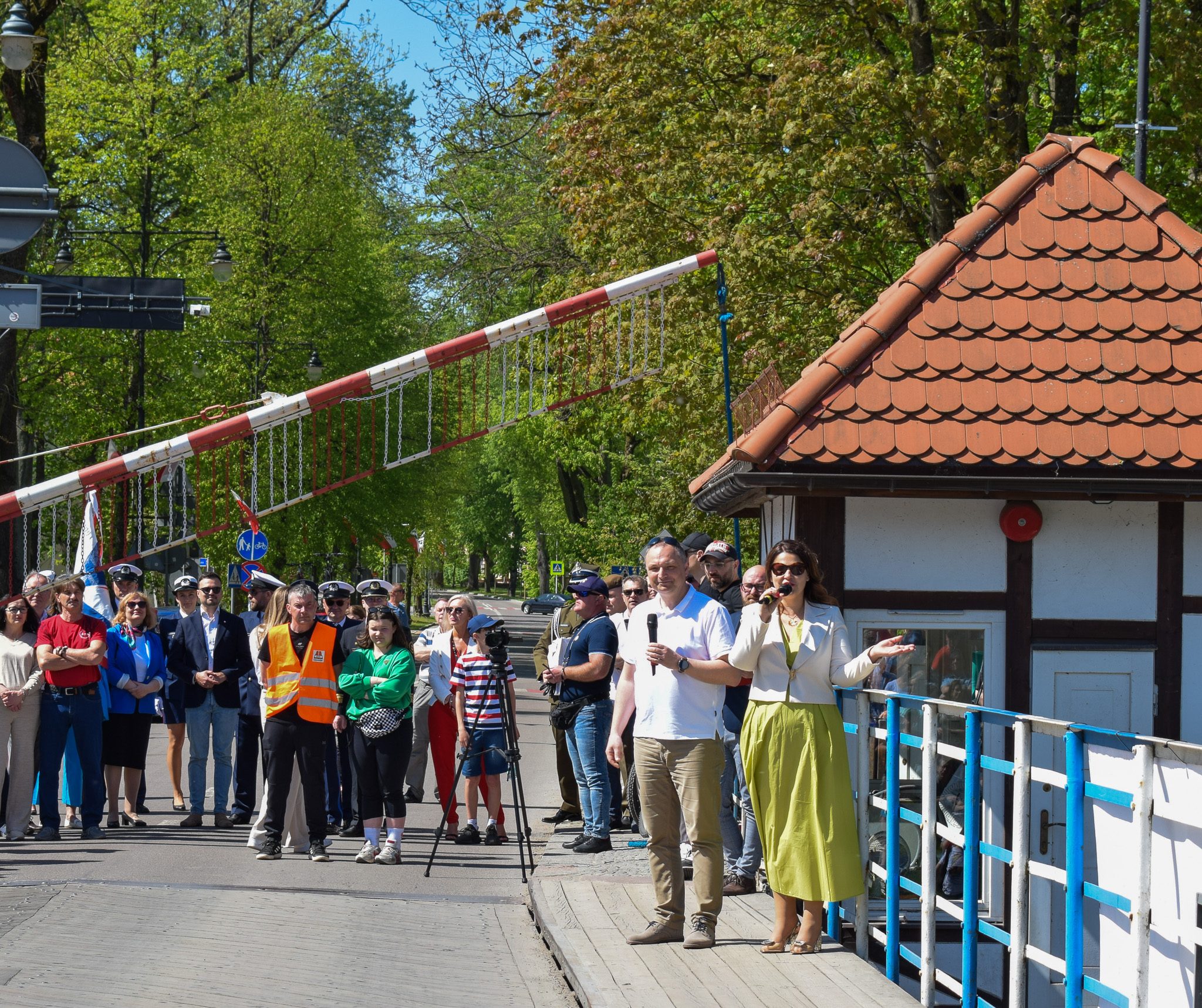 Otwieranie mostu obrotowego Giżycko