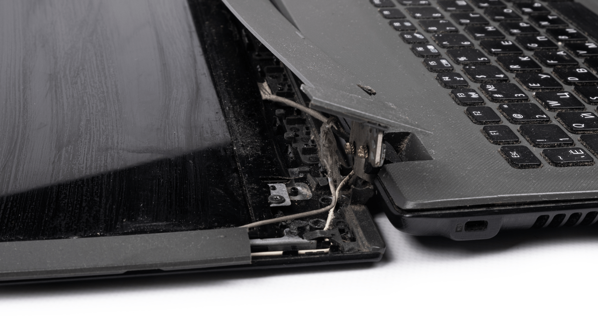 Gdzie naprawić laptopa w Giżycku? Przegląd najlepszych serwisów komputerowych na mazurach