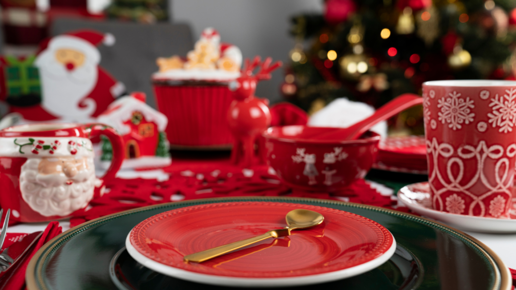 Puste miejsce przy wigilijnym stole – symbol gościnności, który nie powinien zniknąć