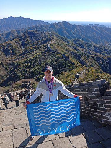 Mateusz Strupiński z Giżycka – 8. miejsce na Mistrzostwach Świata OCR UIPM 2025 w Pekinie