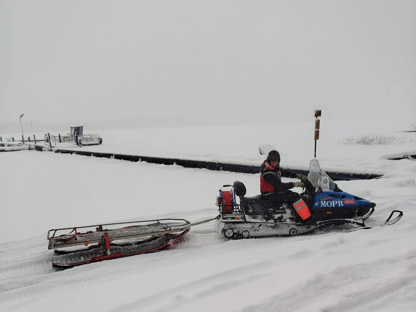 Zanim wejdziesz na lód na Mazurach. MOPR ostrzega mieszkańców Giżycka i turystów