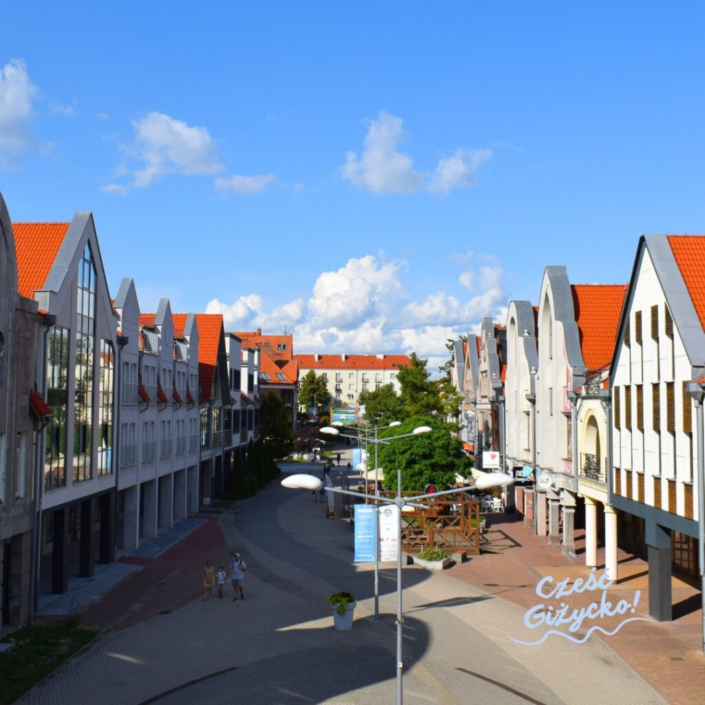 Pasaż Portowy w Giżycku – serce turystycznego życia Mazur