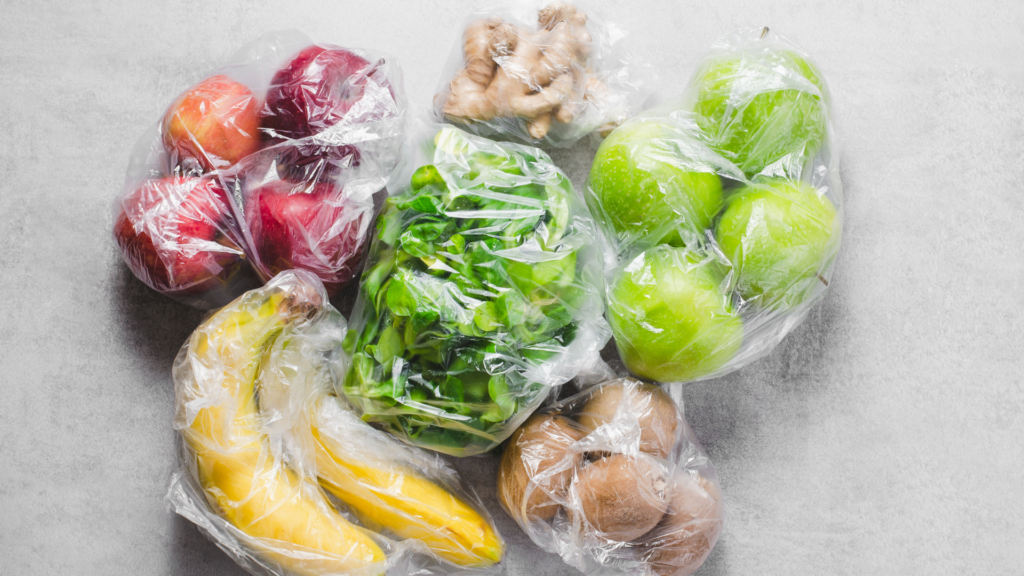 Foliowe reklamówki-zrywki już nie za darmo… od 1 stycznia są płatne. Co warto wiedzieć?