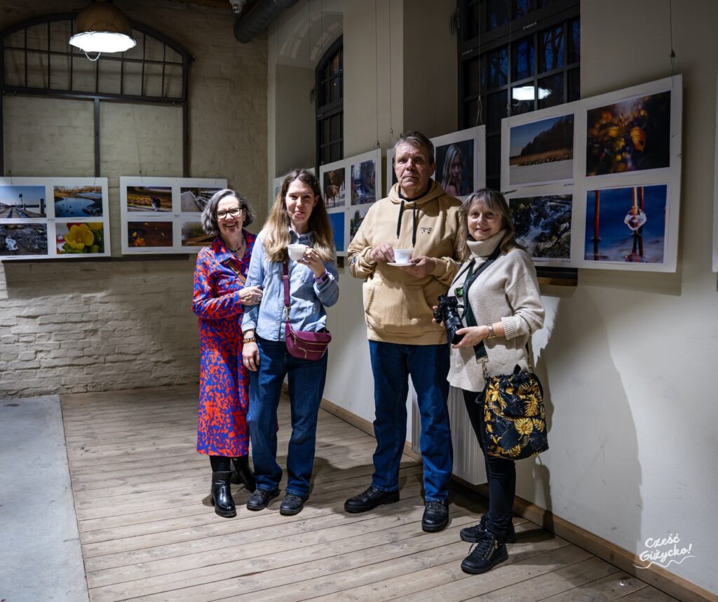 Wernisaż wystawy Fotografia – Moje Hobby – FOTORELACJA