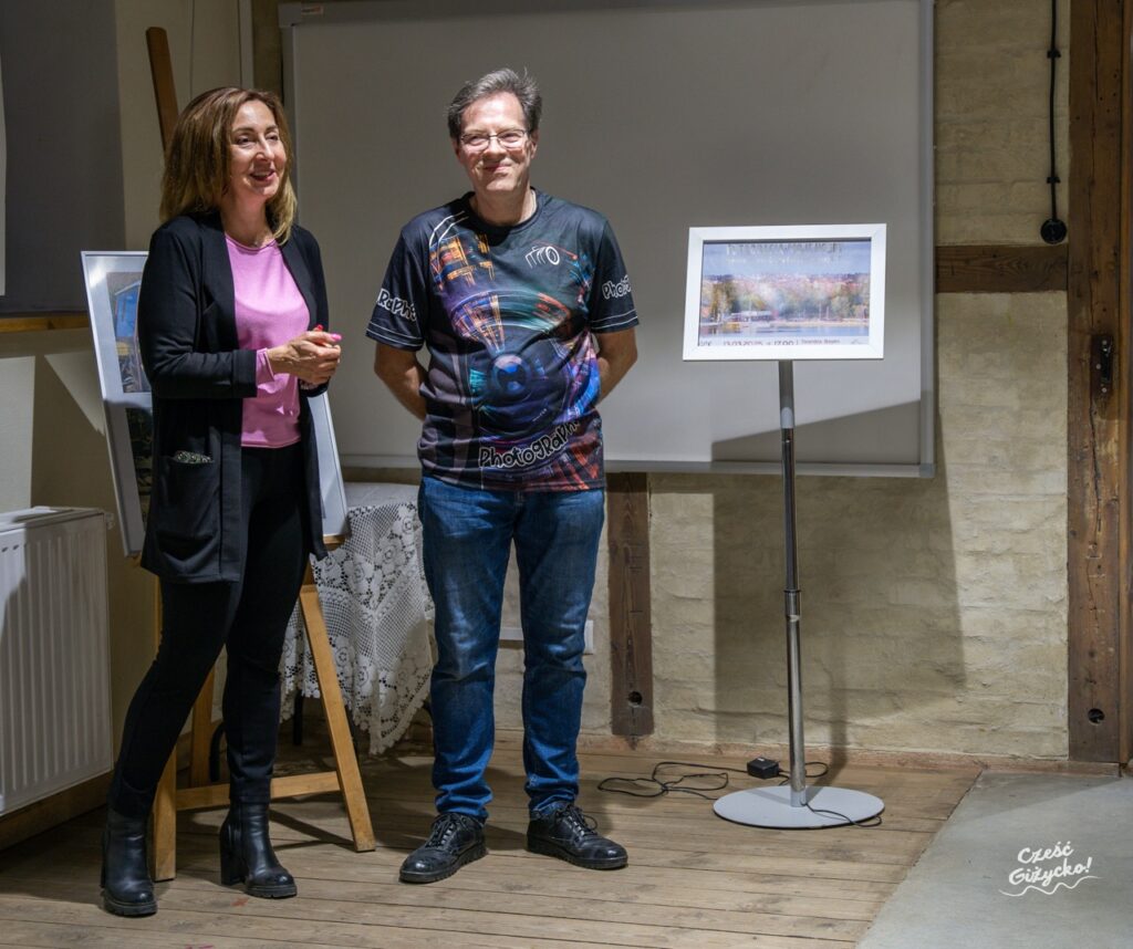 Wernisaż wystawy Fotografia – Moje Hobby – FOTORELACJA