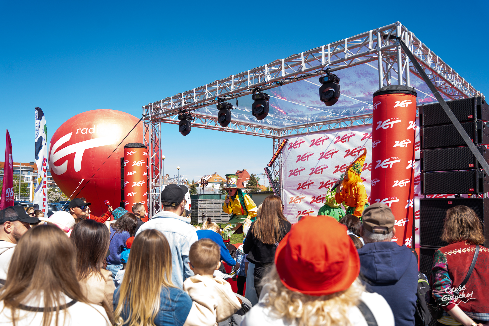 Grillowa Majówka z Radiem Zet oraz pokaz rasowych gołębi – 1 maja w Giżycku FOTORELACJA