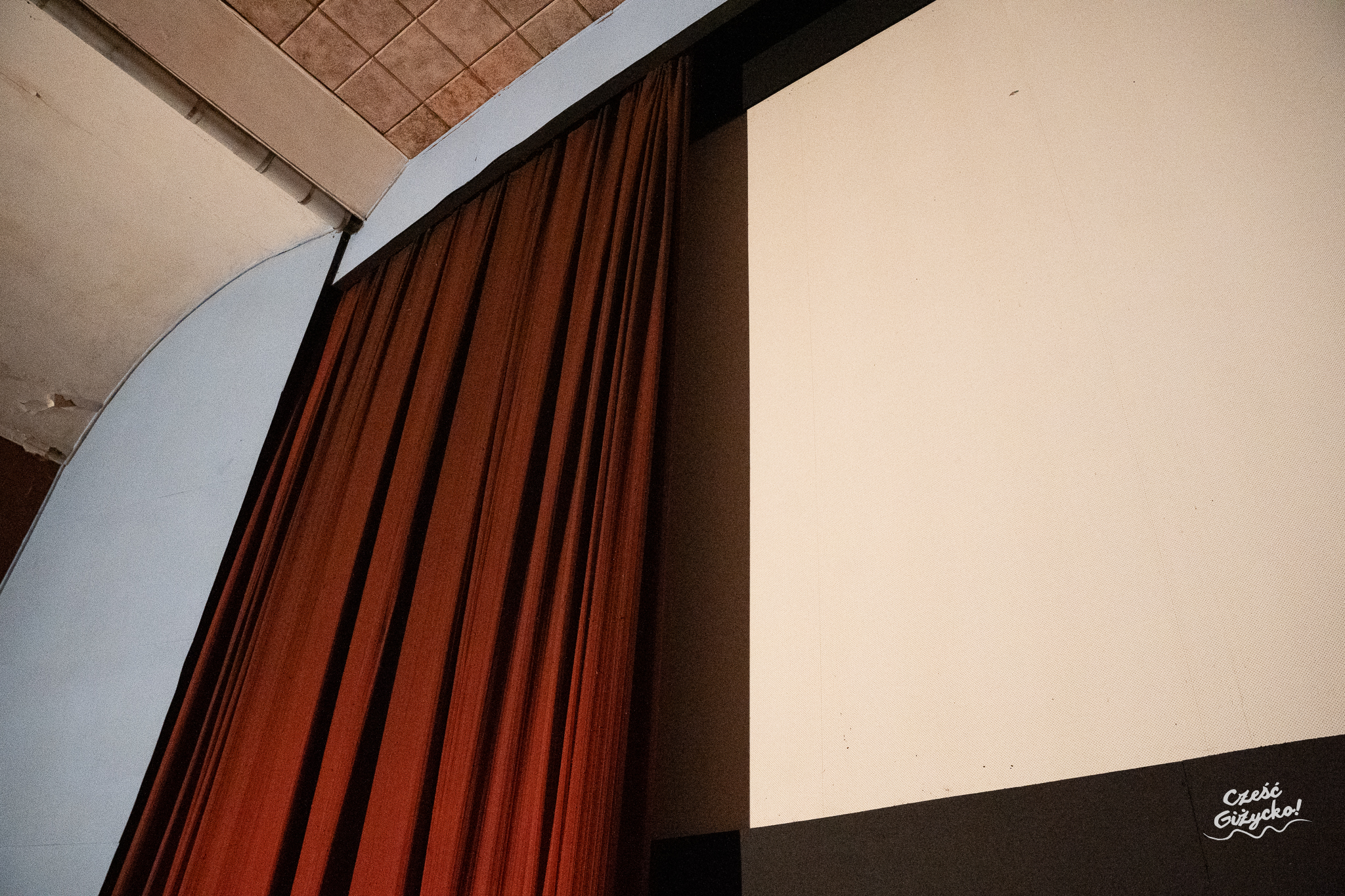 Kino Fala – ostatni spacer po dawnym kinie w Giżycku