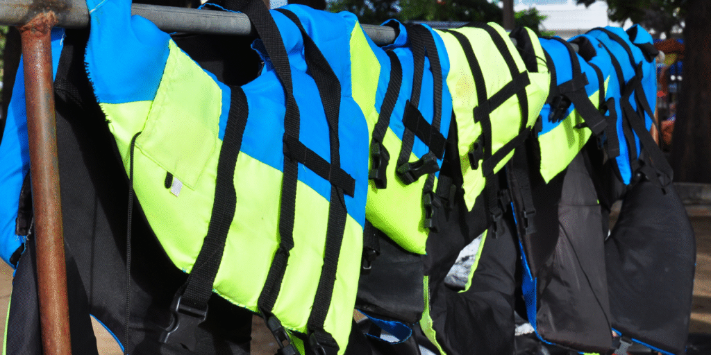 Kapok? Obowiązek, nie dekoracja. Lekkomyślność zabija na Mazurach