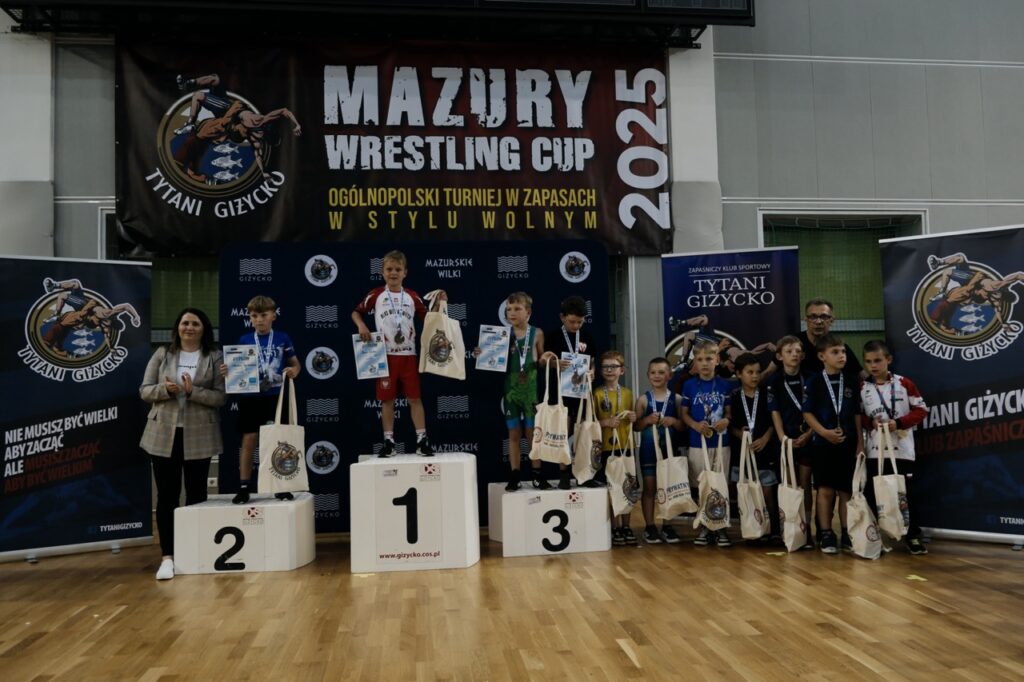 Mazury Wrestling Cup 2025 – sportowe emocje na najwyższym poziomie! FOTORELACJA