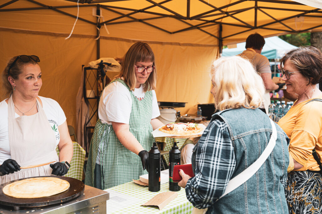 Naleśniki w Trawie 2025: smakowita impreza w Miłkach – FOTORELACJA
