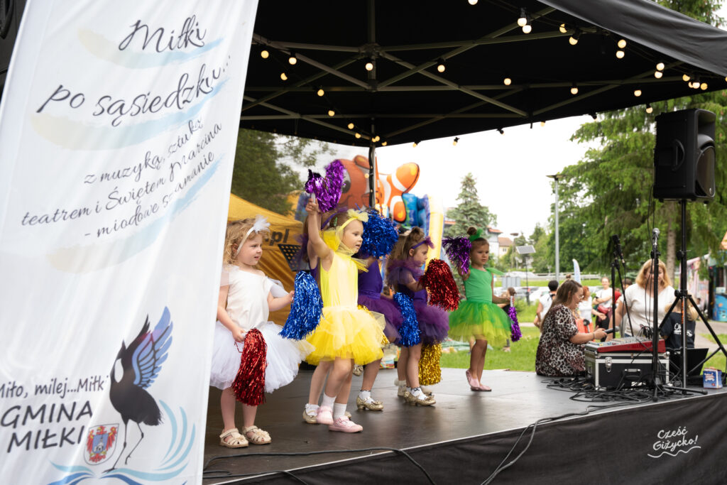 Naleśniki w Trawie 2025: smakowita impreza w Miłkach – FOTORELACJA