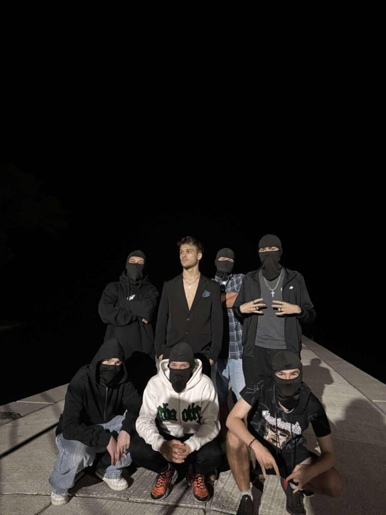 “11-500” – świeży rapowy numer o Giżycku od młodych twórców, klip już wkrótce