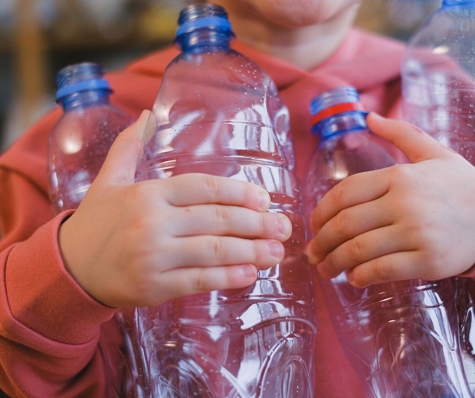 System kaucyjny w Giżycku – wchodzi od października 2025 roku, na czym polega?