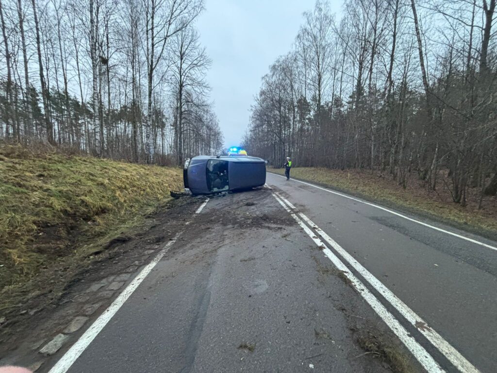 Weekendowe kontrole policji w powiecie giżyckim – 31 wykroczeń i dachowanie na DK59