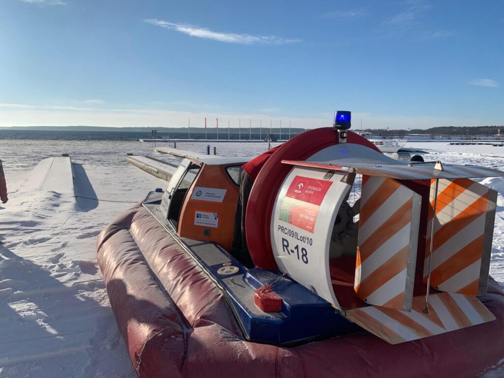 Zanim wejdziesz na lód na Mazurach. MOPR ostrzega mieszkańców Giżycka i turystów